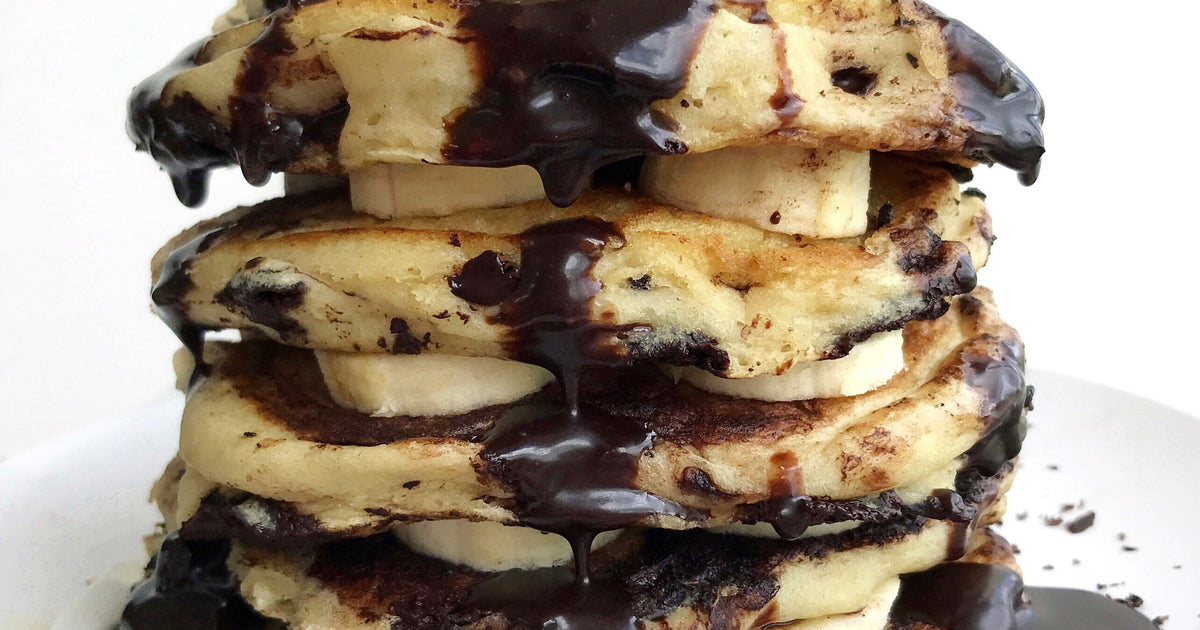 Thick & Fluffy Chocolate Chip Protein Pancakes – Vivo Life EU