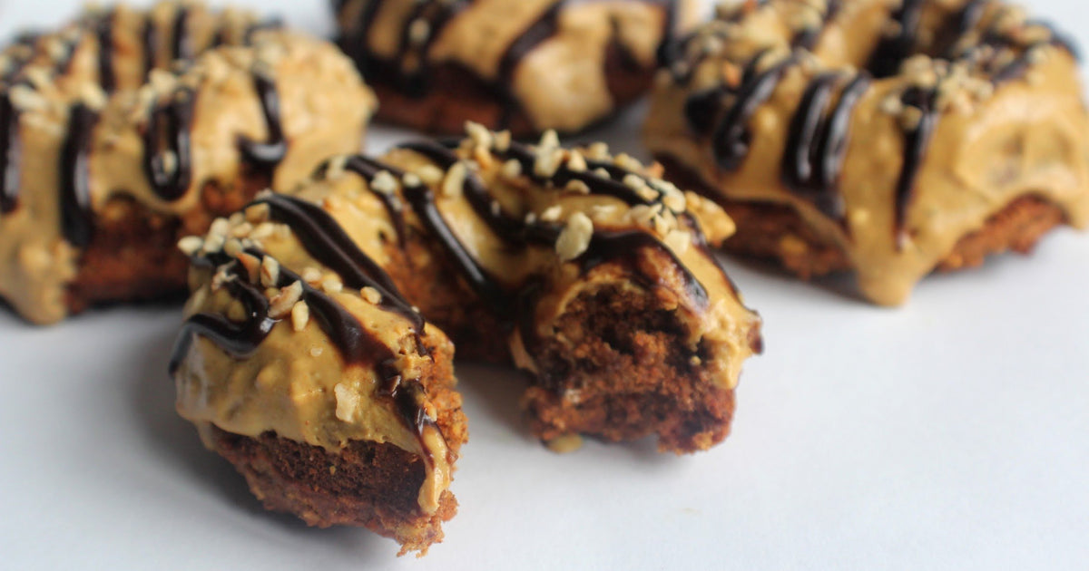 Banana, Peanut Butter & Caramel Fudge Pronuts – Vivo Life EU