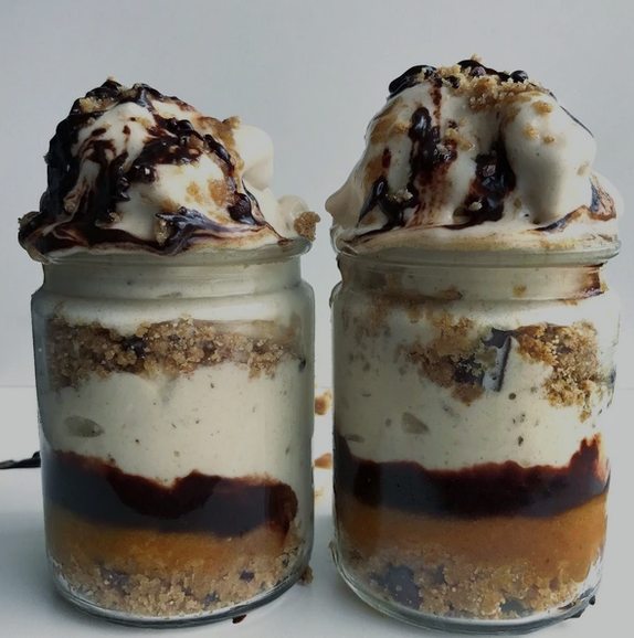 Salted Caramel Cookie Crumble Ice Cream Jars – Vivo Life EU